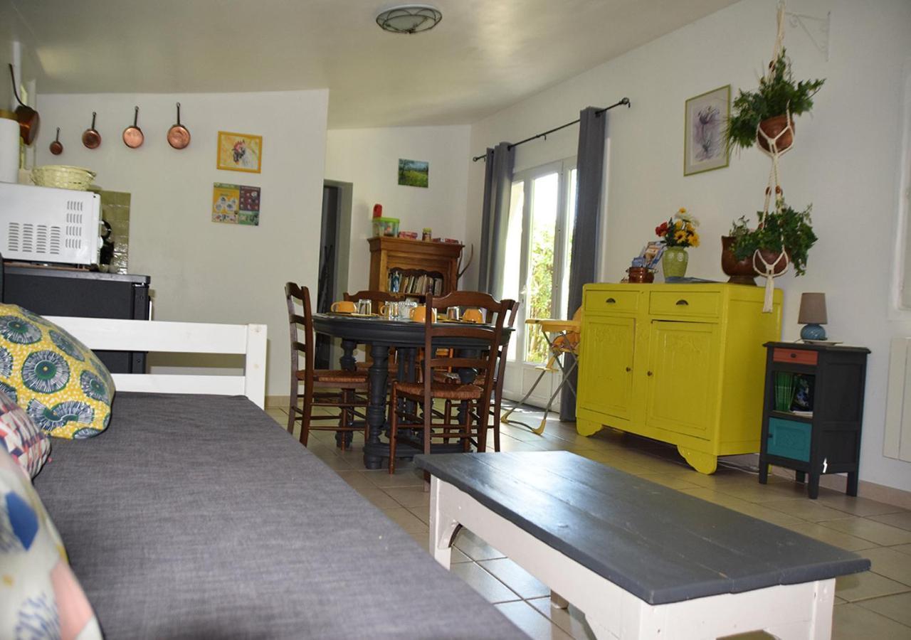 La Maison Des Invites Pernes-les-Fontaines Eksteriør billede